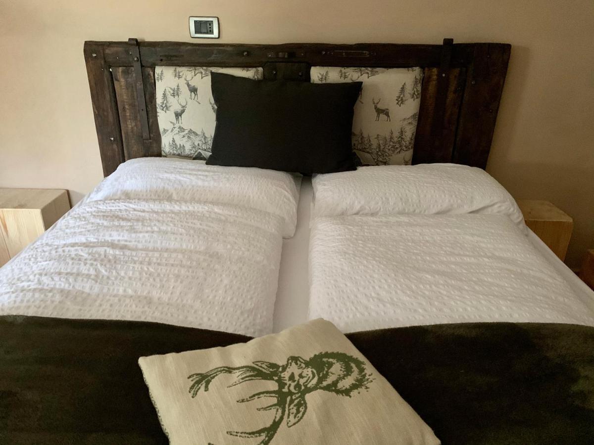 Casa Benassi ,Room&Suite , Con Zona Benessere 리올루나토 객실 사진