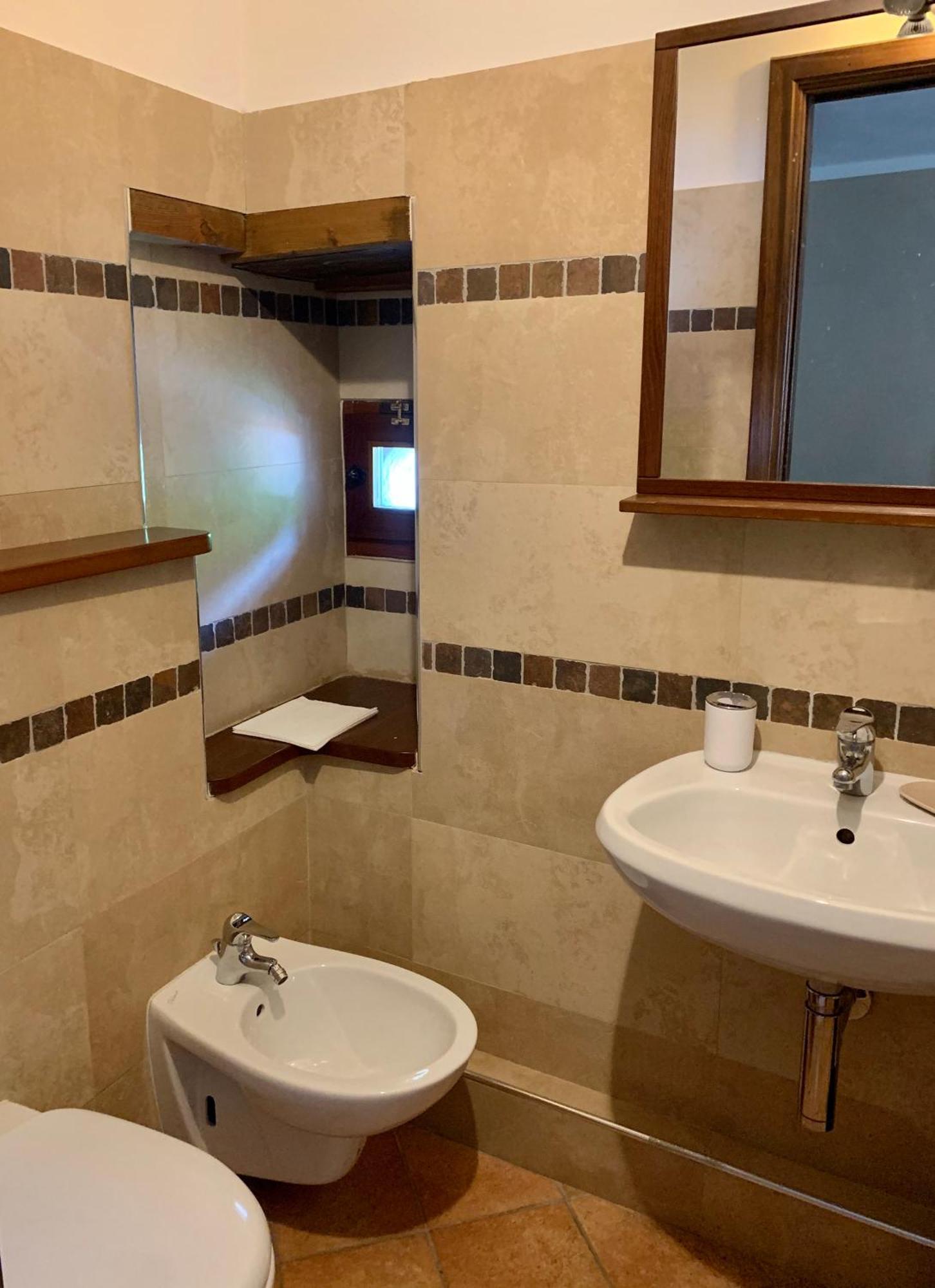 Casa Benassi ,Room&Suite , Con Zona Benessere 리올루나토 외부 사진