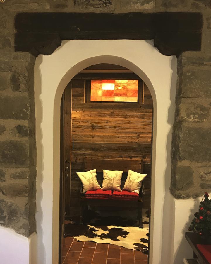 Casa Benassi ,Room&Suite , Con Zona Benessere 리올루나토 외부 사진